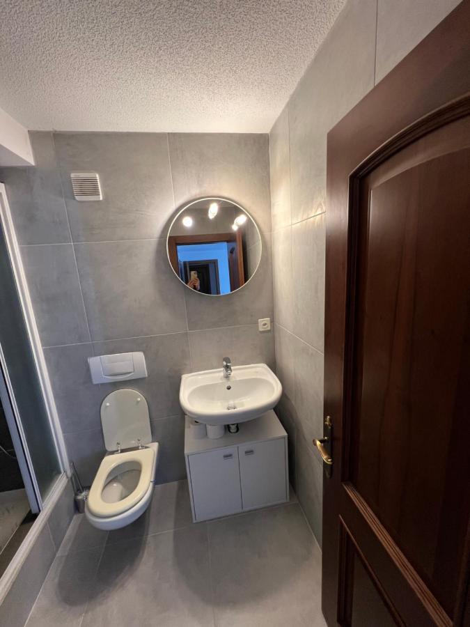 Tiny Apartment With Amazing View, Garden & Terras Schattdorf Екстер'єр фото
